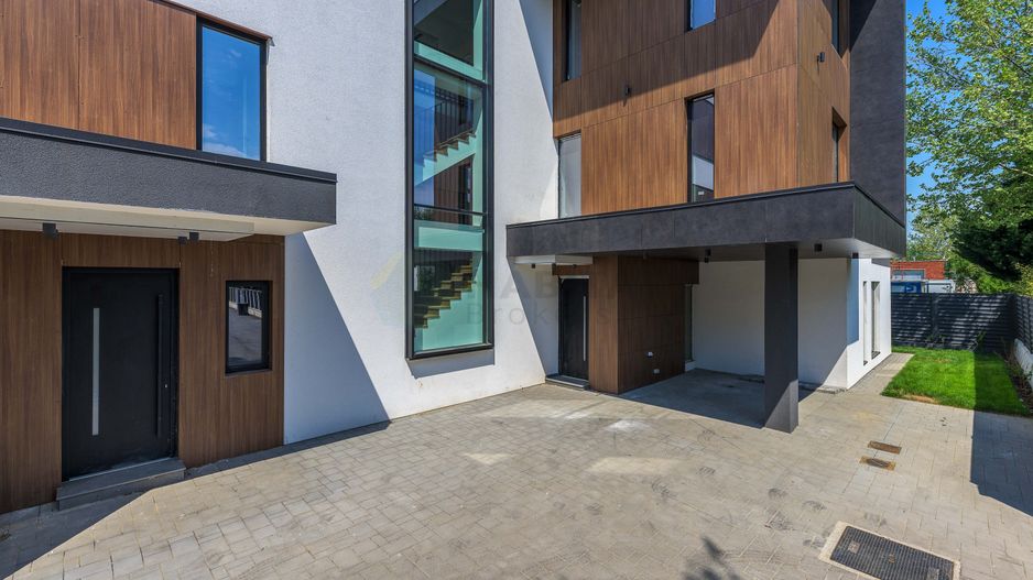 VILA IANCU NICOLAE, stil mediteranean, 5 dormitoare, 3 terase, gradina - Poză 12