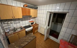 Ap 3 cam decomandat Nicolina, 65 mp, etaj 2/4, 149.900 € neg. - Poză 7