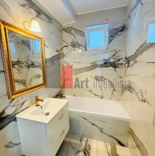 Titan, Liviu Rebreanu, 3 camere, semidecomandat, et.9/10, 69 mp - Poză 1