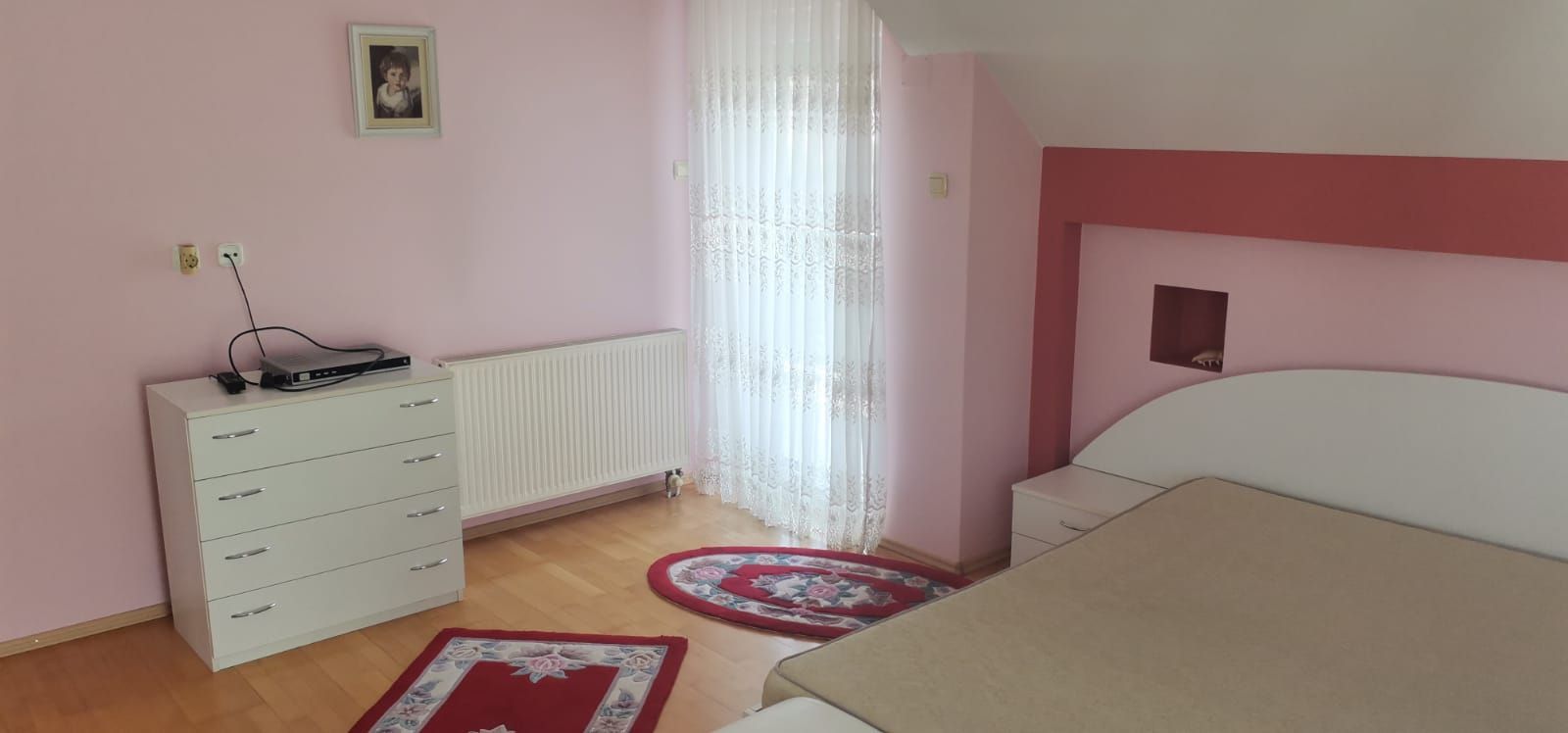 Casă deosebită în Fratellia, cu teren 657 mp - Poză 34