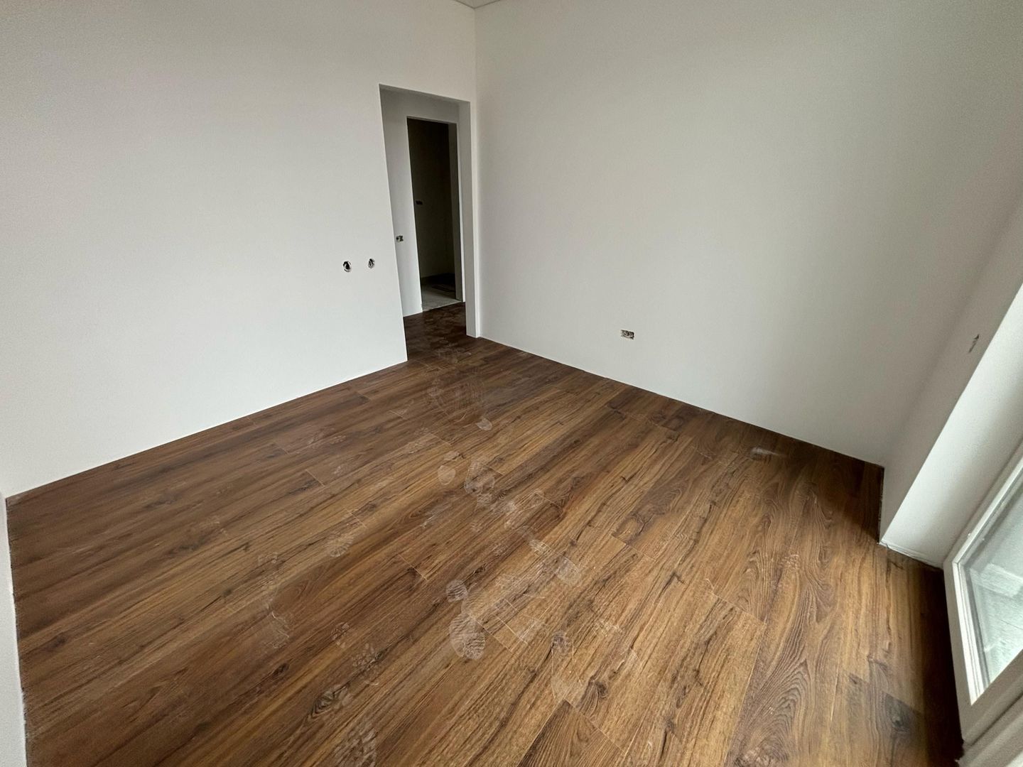 Apartament PREMIUM 3 camere cu GARAJ - zona Centrala - Poză 6