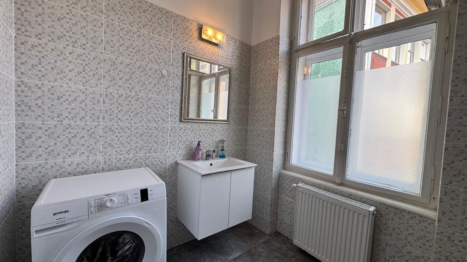 Apartament de inchiriat in centrul istoric - Poză 7