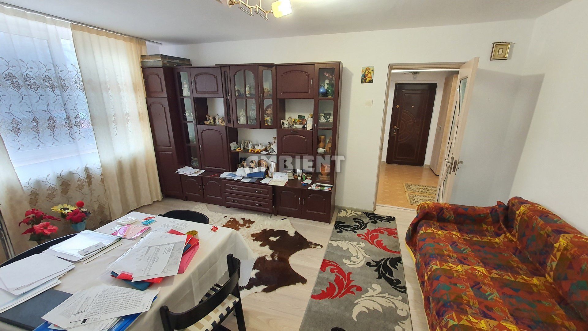 Apartament 2 camere, parter, zona Crucea Gării; - Poză 2