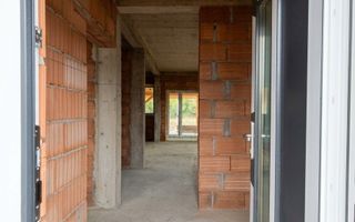 Jumătate de duplex la roșu de vânzare în Giarmata Vii, 129,52 mp utili - Poză 8
