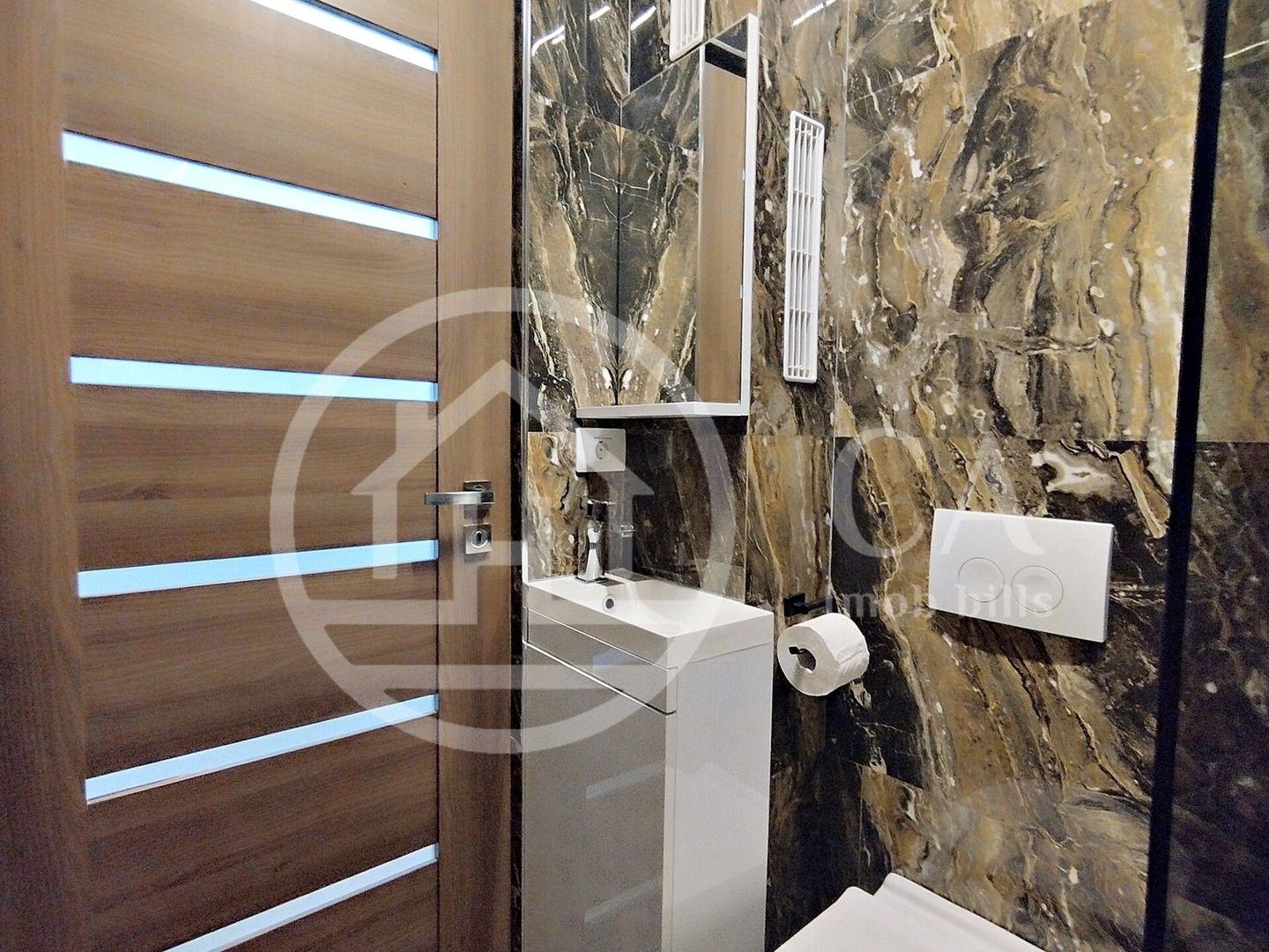 Apartament cu 2 camere de inchiriat in zona Nufarul, Oradea - Poză 6