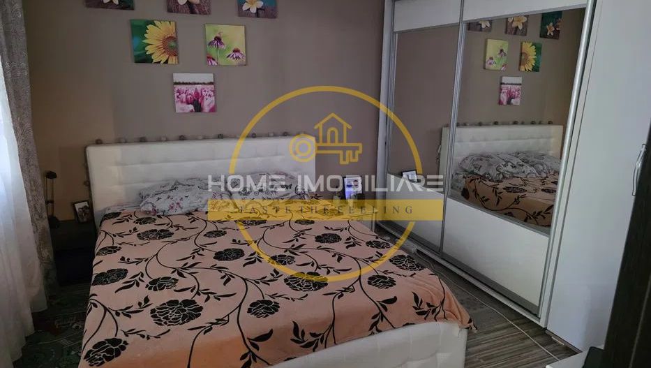 Apartament cu 3 camere/ 60mp/ zona Podu Ros - Poză 1