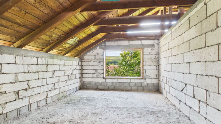 Casă impunătoare în Păuliş - Poză 16