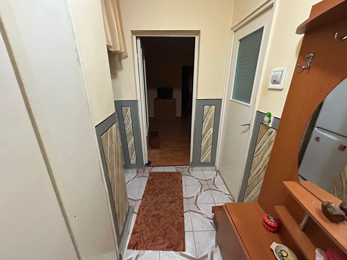 Apartament 2 camere, etaj 3 - Cugir - Poză 7