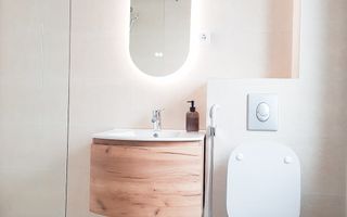 Casa moderna,de inchiriat,cu 4 camere, 3 bai-prima inchiriere Cisnadie - Poză 9