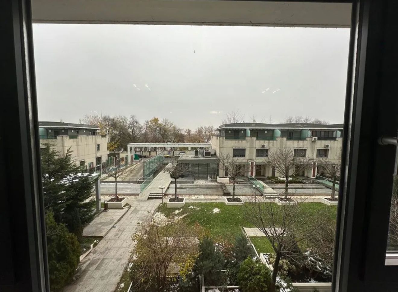 AP. 2 CAMERE - EMERALD RESIDENCE, PET-FRIENDLY, PARCARE INCLUSA, BOXA - Poză 5