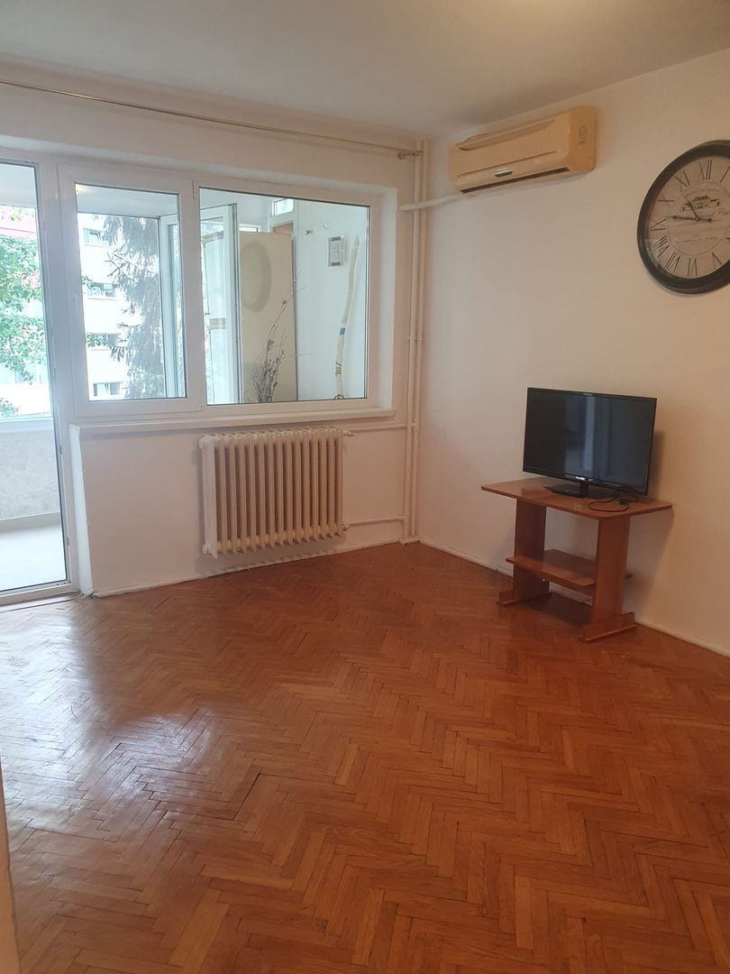 Apartament cu doua camere, bulevardul Obregia, 90.000€ - Poză 1