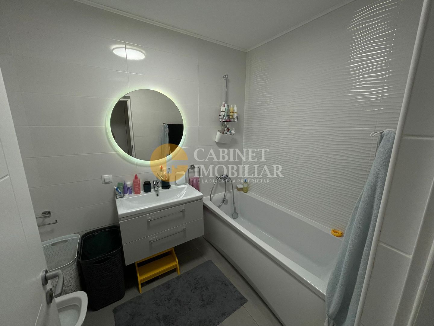 4 Camere DECOMANDAT - ETAJ 1 - LOC DE PARCARE si BOXA - PACURARI - Poză 7