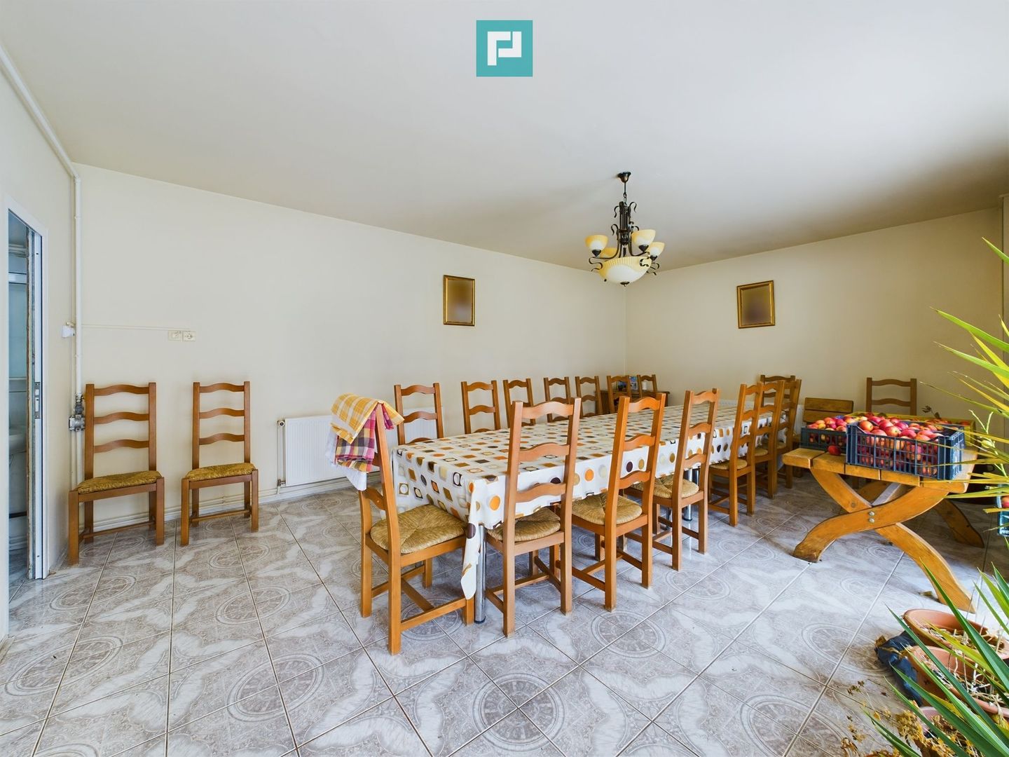 Casă situată Central în Dumbrăvița - Poză 24