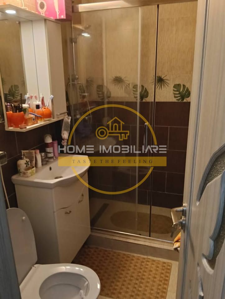 Etaj 2, Fara Risc, 3 camere zona Mircea cel Batran - Poză 8