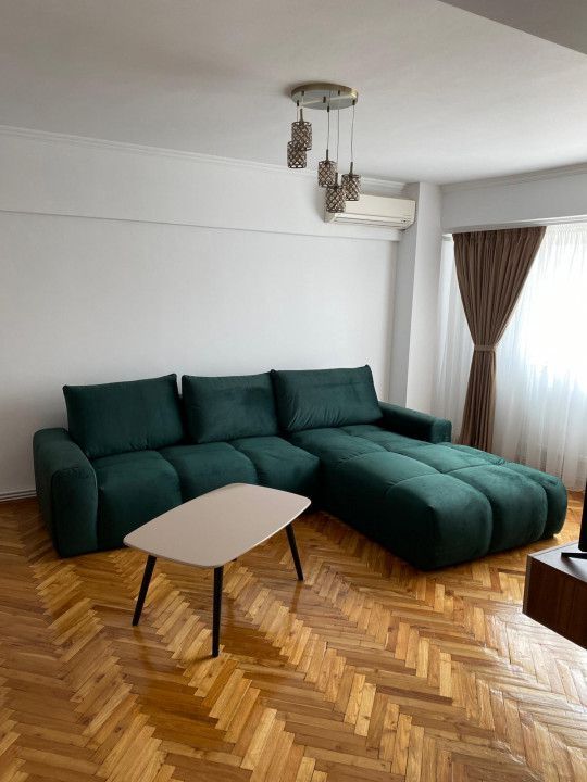 Inchiriere Apartament 3 Camere Ultracentral - Poză 1