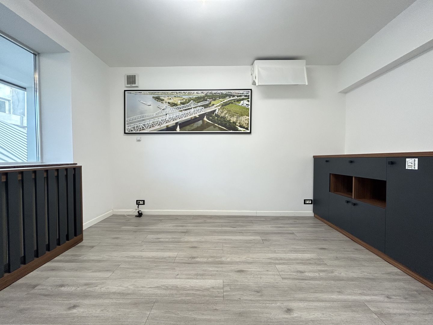 Spațiu pretabil sediu firmă sau activitate comercială - Tomis II - Poză 5