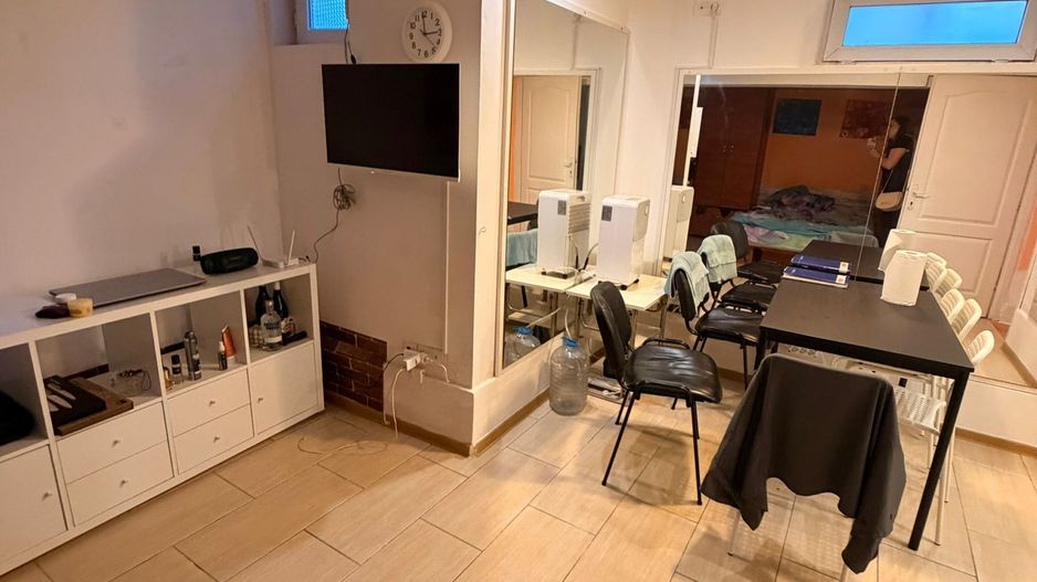 URGENT!, OPORTUNITATE RARA,APARTAMENT+GARSONIERA BONUS, SINGUR PE ETAJ - Poză 19