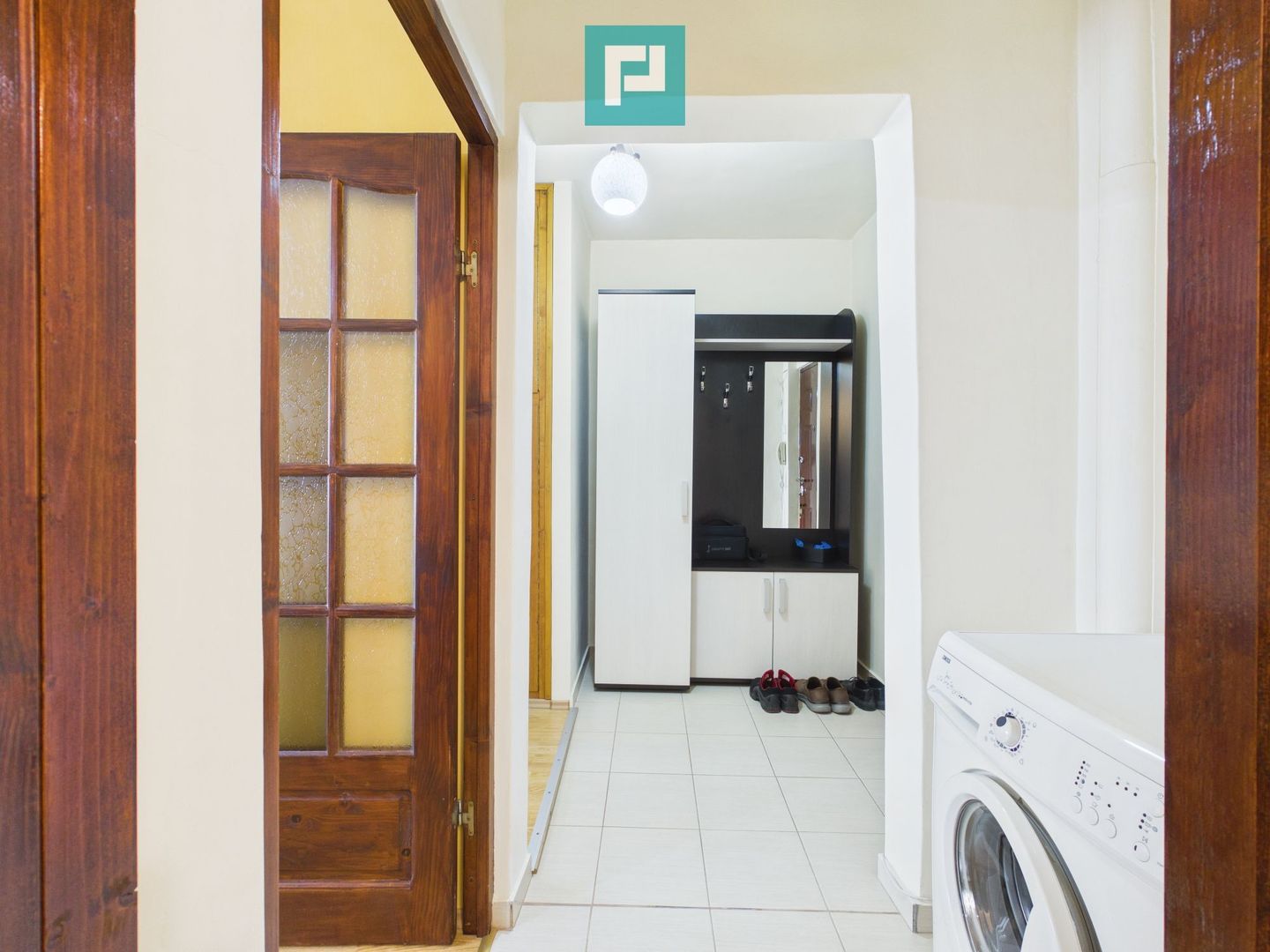 Garsoniera mobilata, Piata Rogerius, 34 mp - Poză 6