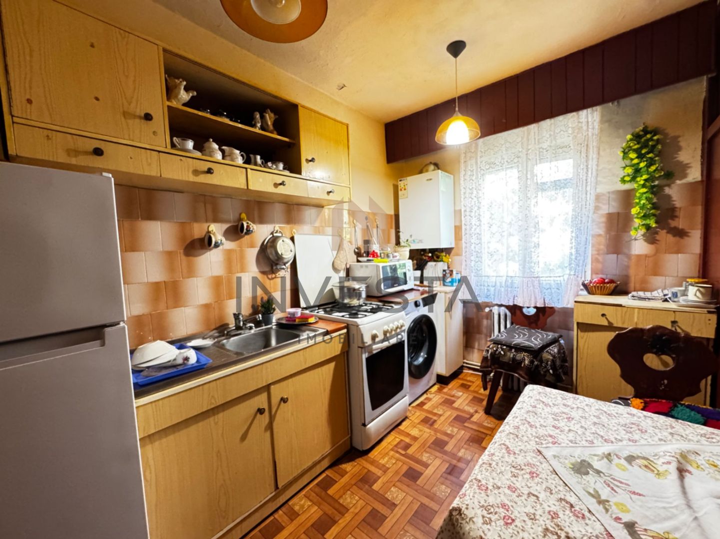 Apartament cu 3 camere decomandate, 2 bai,zona casa Vikingilor! - Poză 3