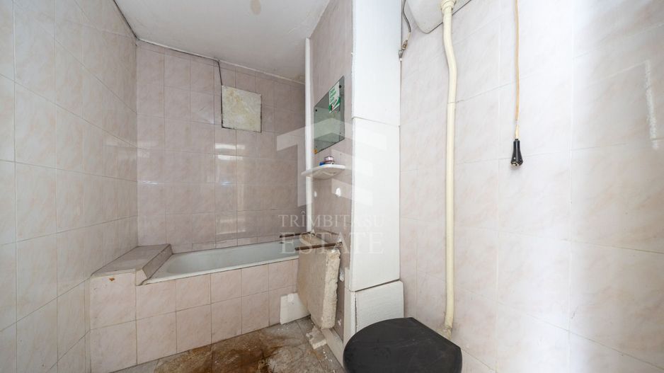Triaj-Coresi-3 camere+2 bai-70 mp utili NERENOVAT - Poză 10