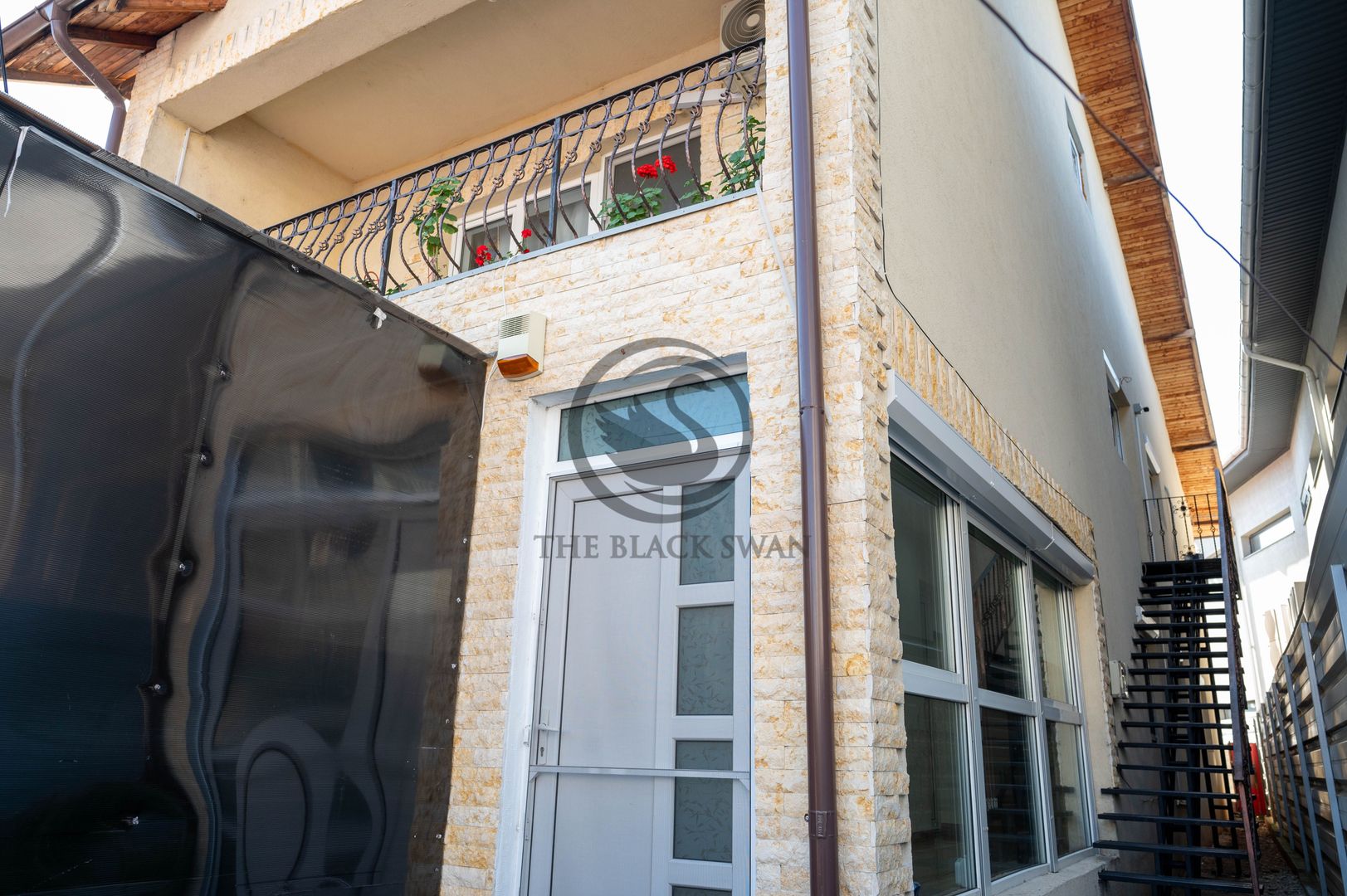 Casa+Spatiu Comercial de vanzare | Ultracentral, Baicoi | COMISION 0% - Poză 1