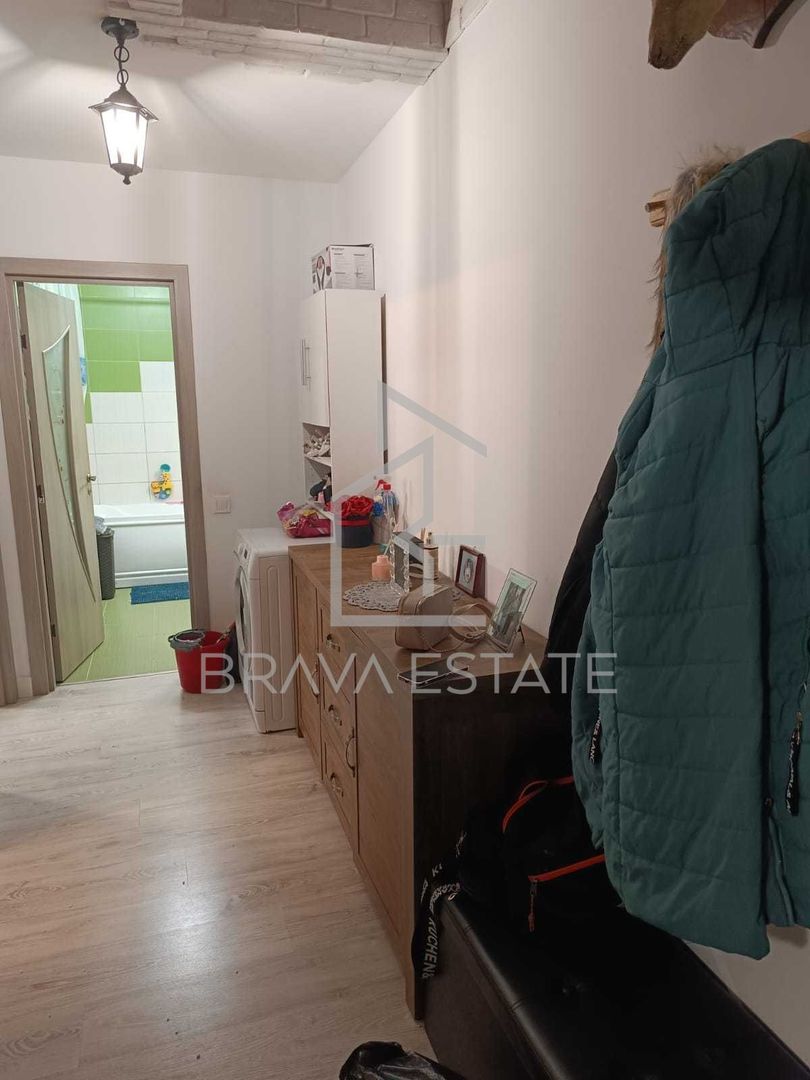 Apartament in Floresti  2 camere, balcon, parcare,mansarda, zona Stejarului - Poză 4