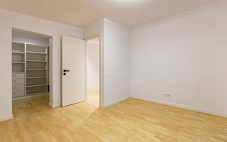 Apartament cu 4 camere de închiriat în zona Alexandru cel Bun - Poză 10