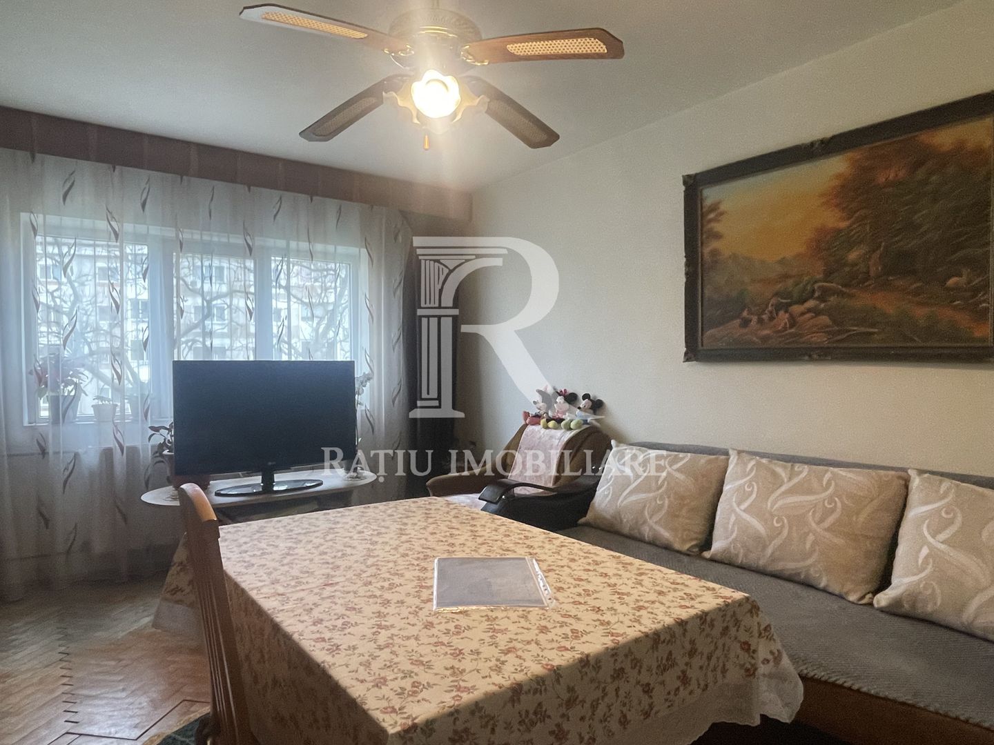 Apartament cu 3 camere  | Etaj intermediar | Calea Aradului | Oradea - Poză 2