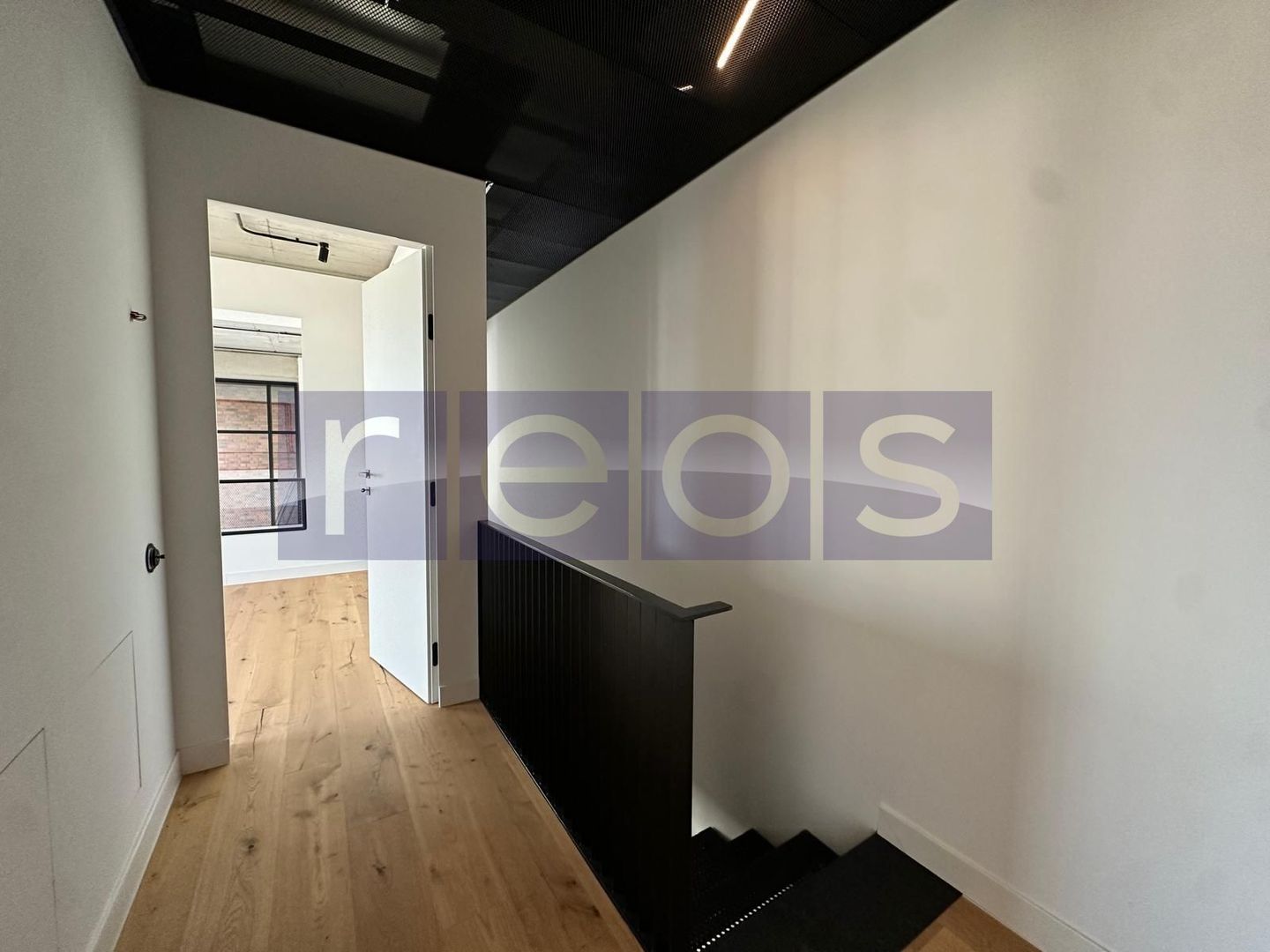 DE VANZARE DUPLEX 104MP | 3 CAMERE | DESIGN DEOSEBIT | FINISAJE LUX - Poză 14