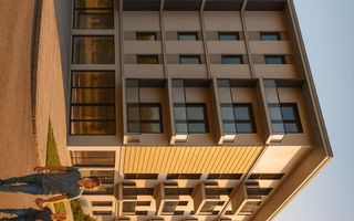 Etaj 1 Apartament 2 Camere Bloc Nou 7 minute de Podu Ros - Poză 4