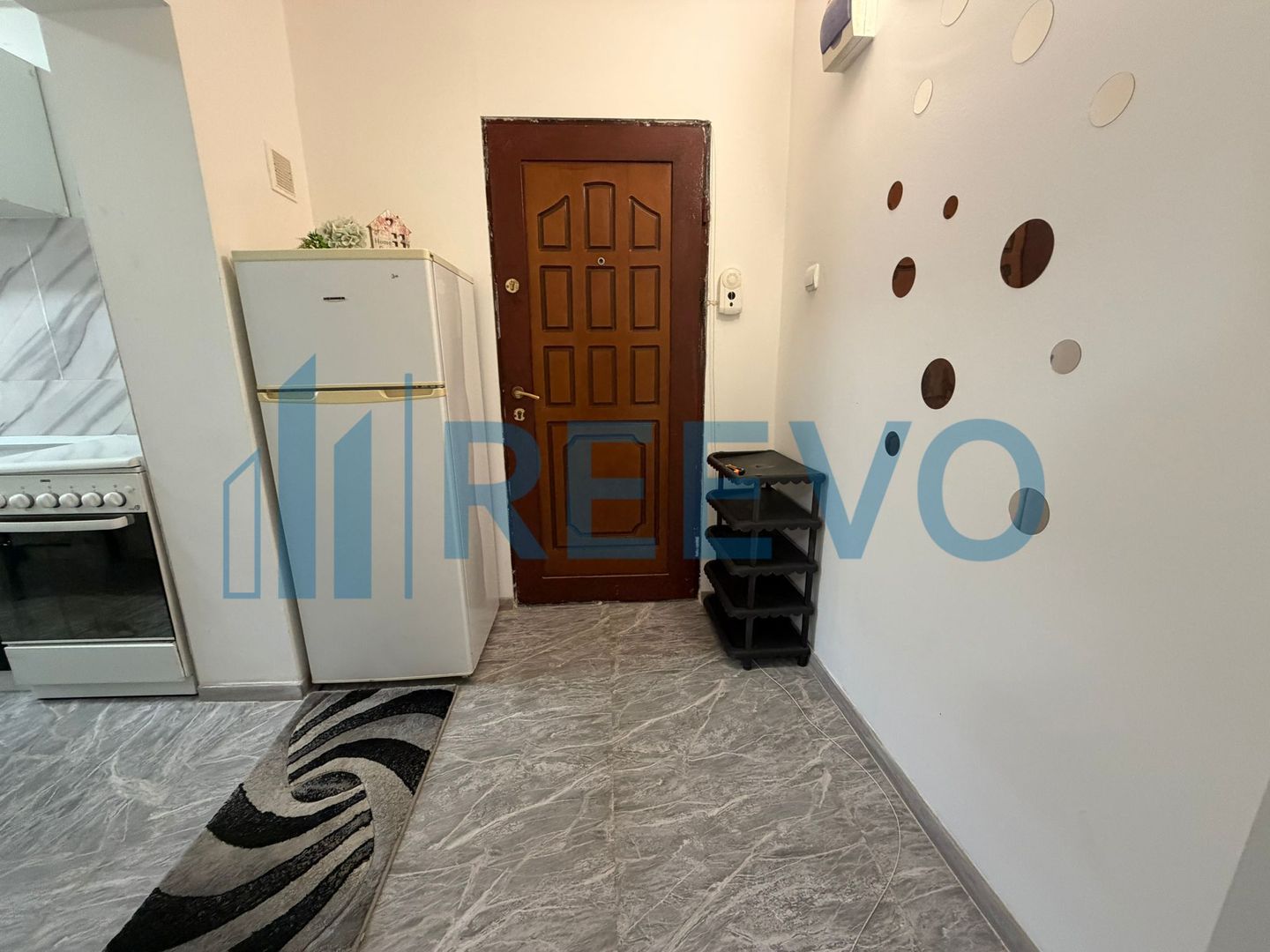 Apartament 2 camere pe Milcov - Poză 3