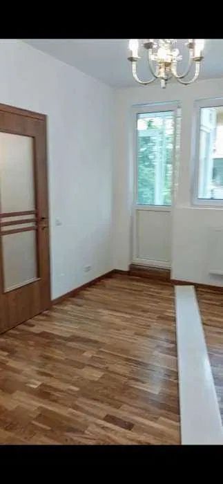 APARTAMENT RENOVAT ZONA 1 MAI - Poză 3