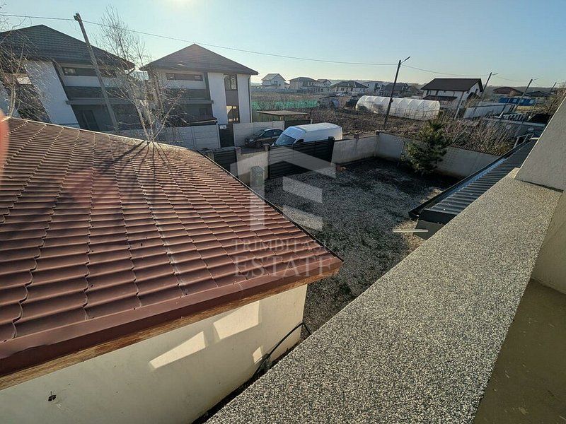 Casă Spațioasă 242 mp Utili și 600 mp Teren – Dragomirești-Deal - Poză 25