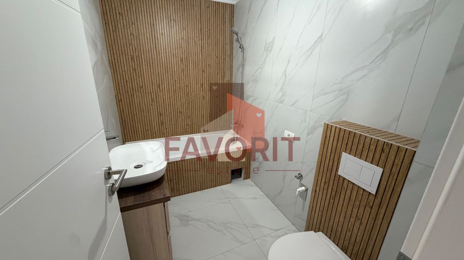 Disponibil imediat. Strada asfaltata. TVA 21% inclus in pret - Poză 6