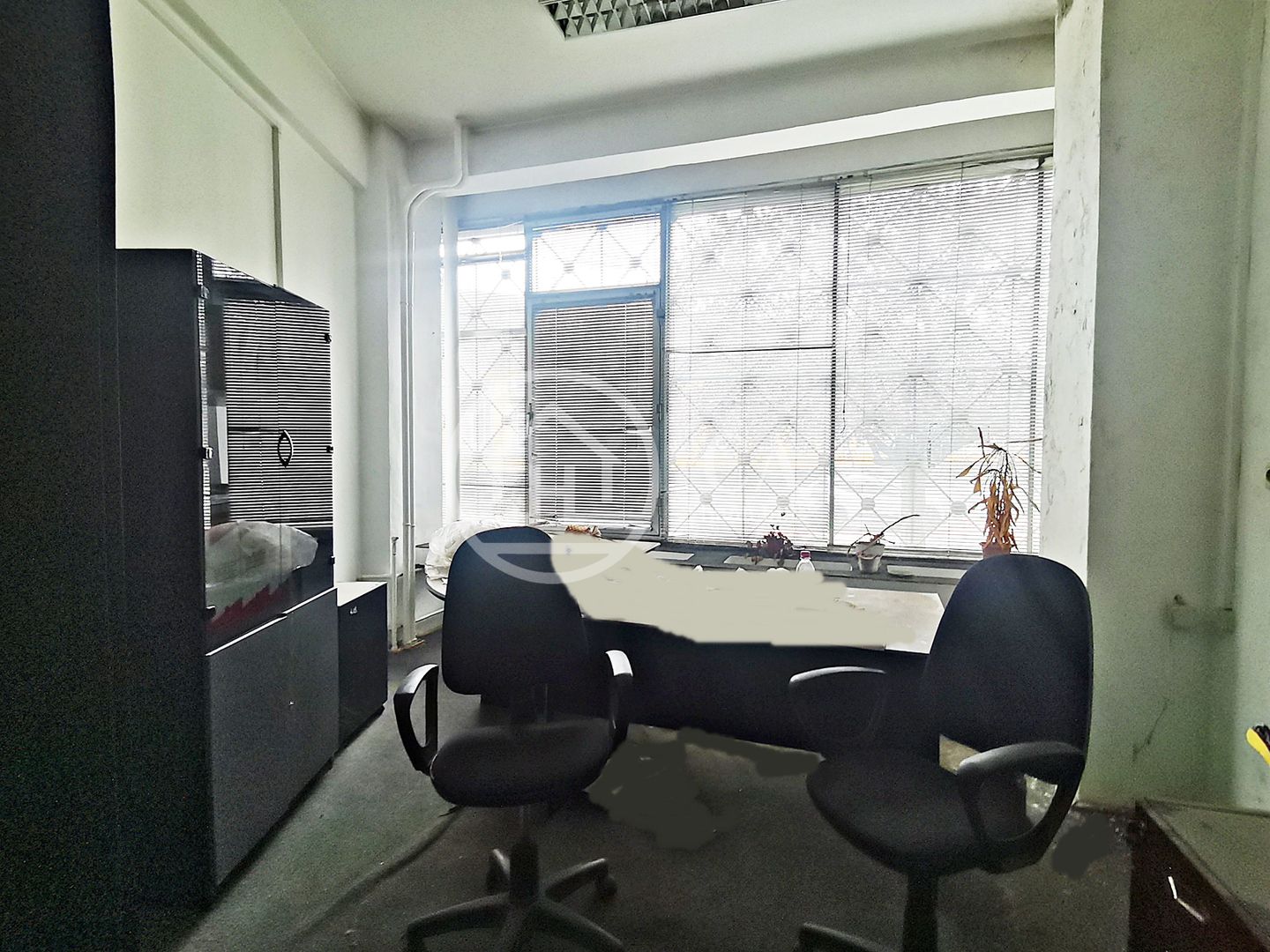 Spatiu comercial cu 15 camere de inchiriat in zona Decebal Oradea - Poză 7