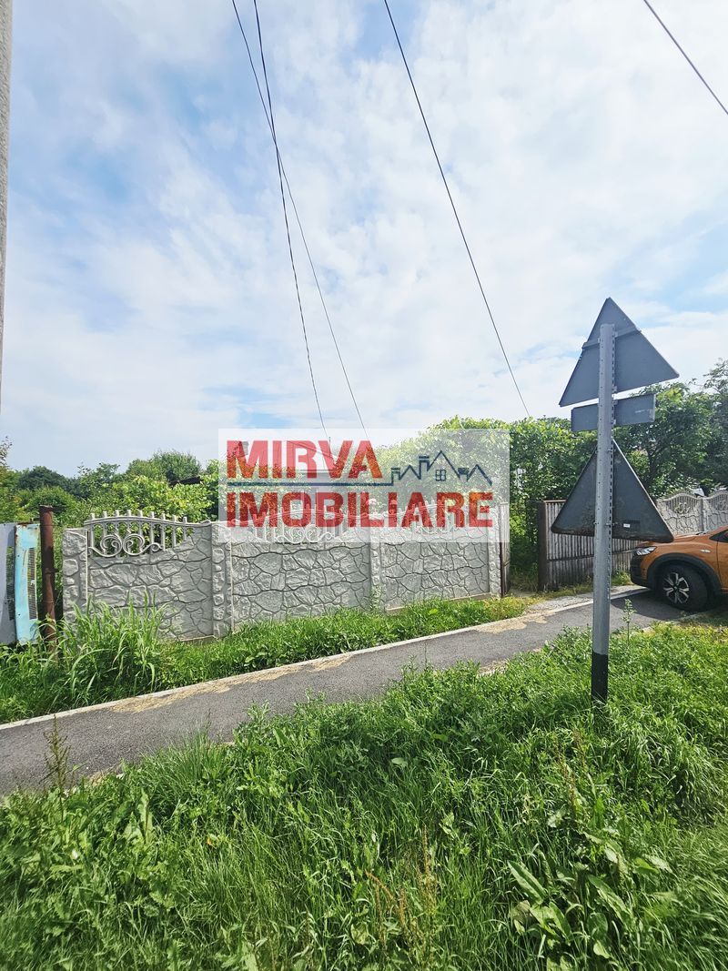 Casă cu 2 camere și teren generos, Dărmănești – Exclusivitate - Poză 36