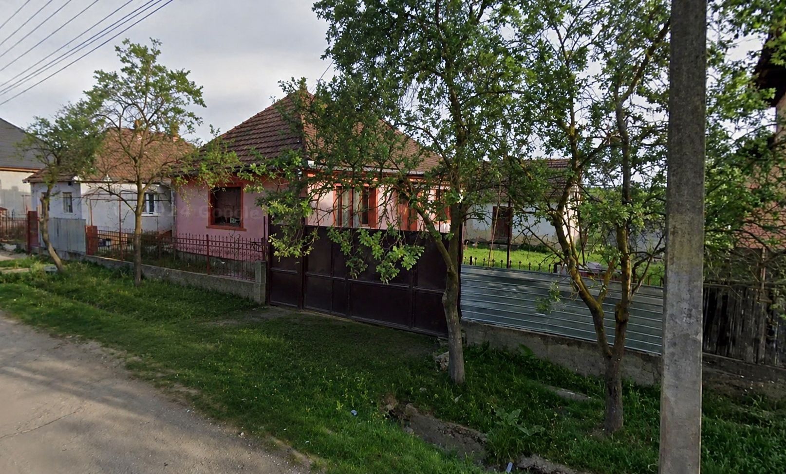 Casa la tara in Rogoz, Bihor, teren 1427 mp, acces auto - Vanzare - Poză 4