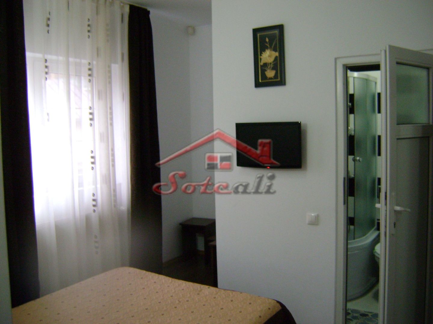 Pensiune de vanzare P+E Busteni - central - Poză 13