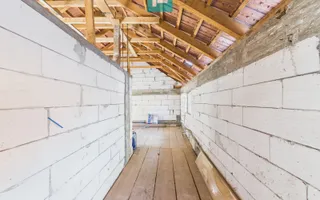 Casă P+E cu două apartamente, zona Drăgășani - Poză 13