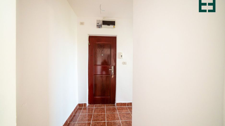 Apartament cu 3 camere etajul 4 - Cartierul A. Vlaicu - Arad - Poză 14