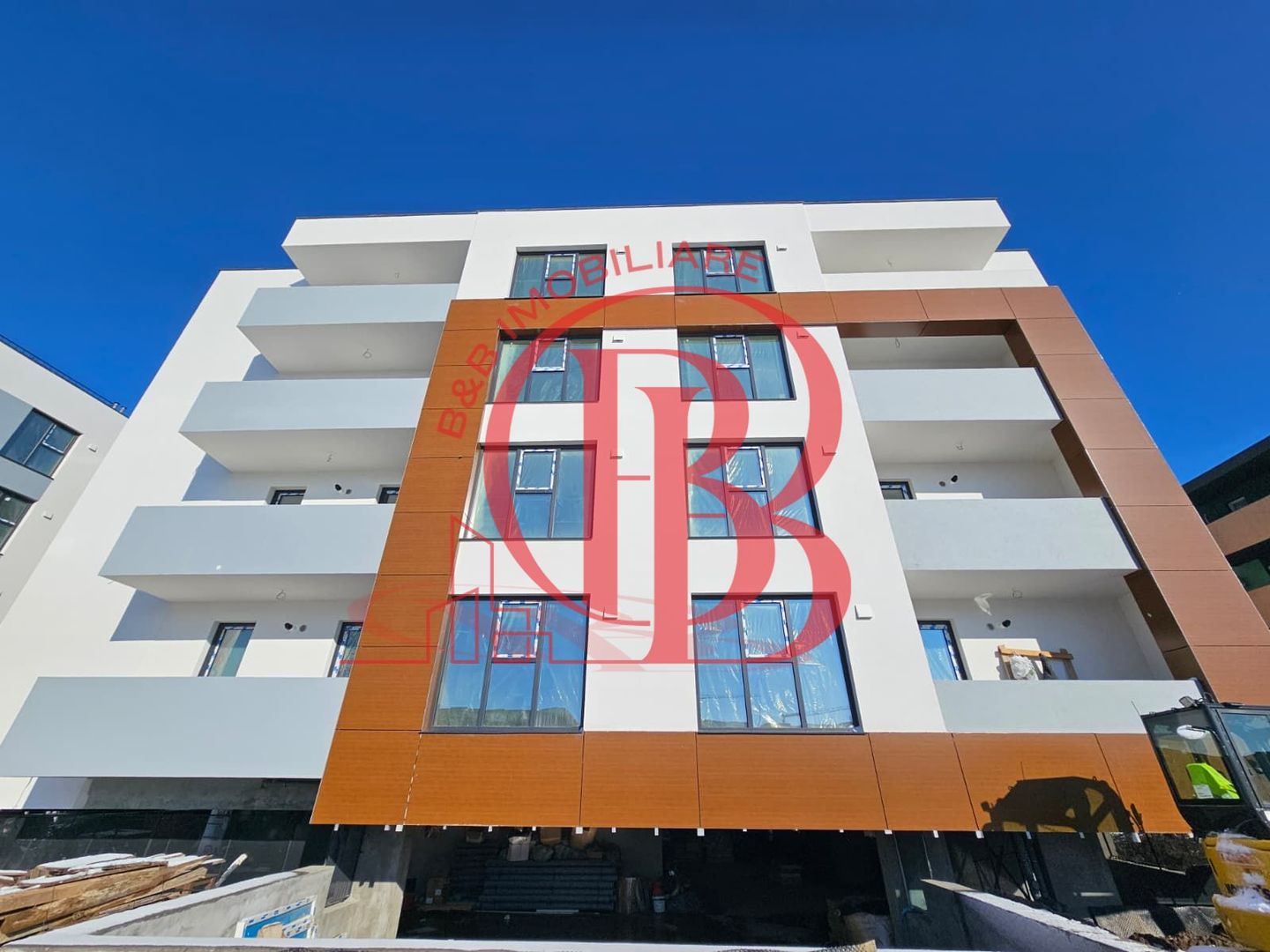 2 camere-Panouri Fotovoltaice-Incalzire prin pardoseala - Poză 5