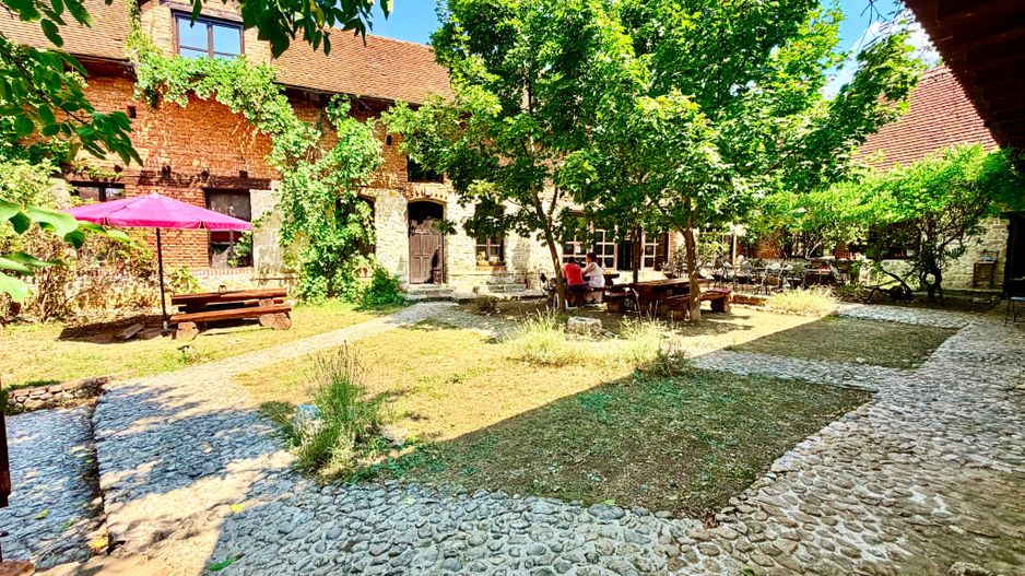CASA THEA | INVESTIȚIE ÎN TURISM, GASTRONOMIE ȘI EXPERIENȚE | SOCOLARI - Poză 3
