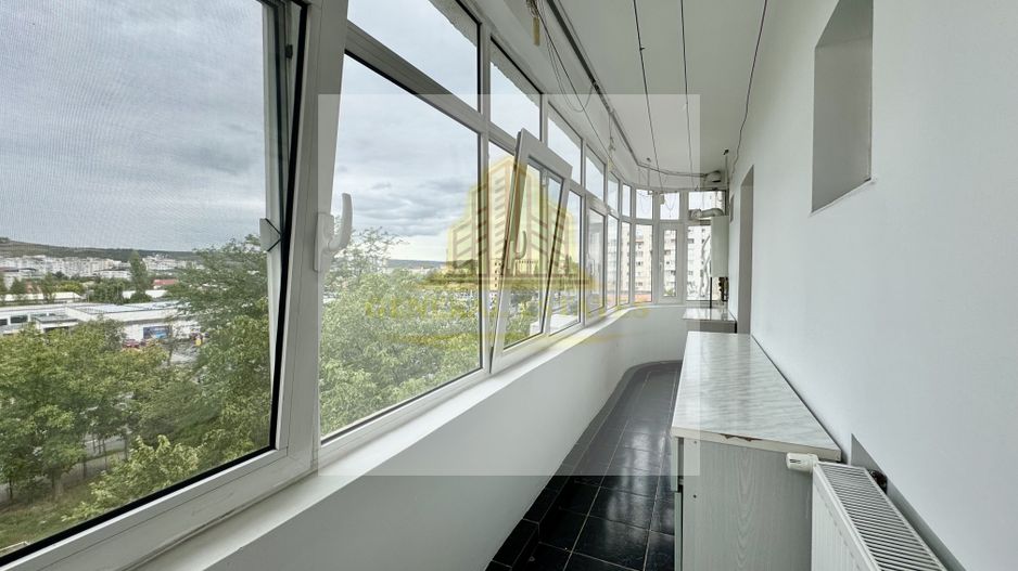 Spre Vânzare apartament cu 3 camere, în Centru, Păcurari - Poză 14