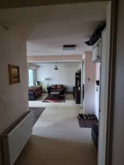 Apartament 3 camere Prelungirea Ghencea - Poză 1