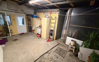 Casa cu 2 corpuri, acces auto, curte – Republica / Industriilor - Poză 5