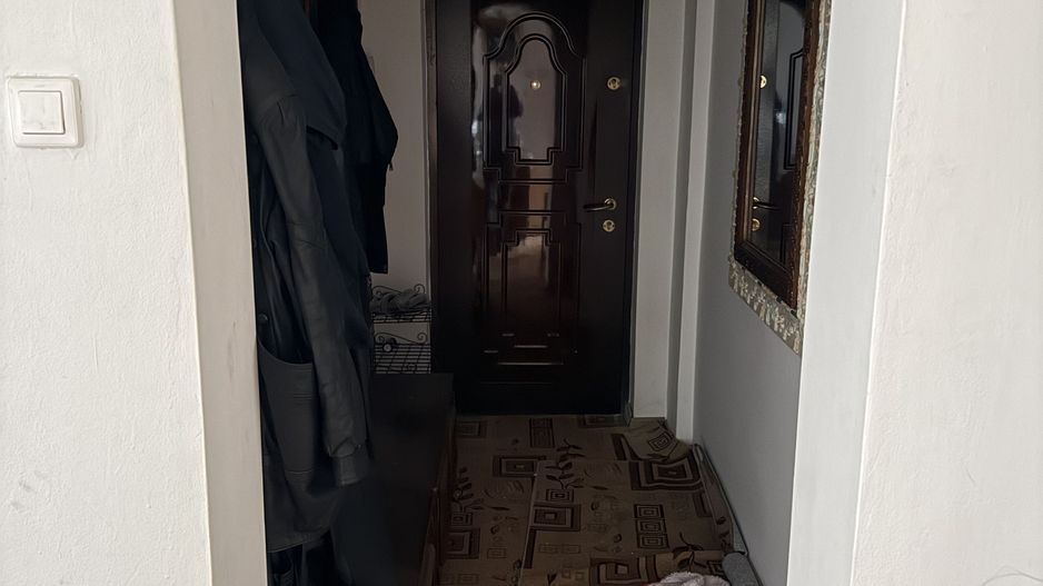 Ap 4 camere 90 mp+boxa+1 camera pe hol ultracentral b-dul Carol 1 - Poză 19