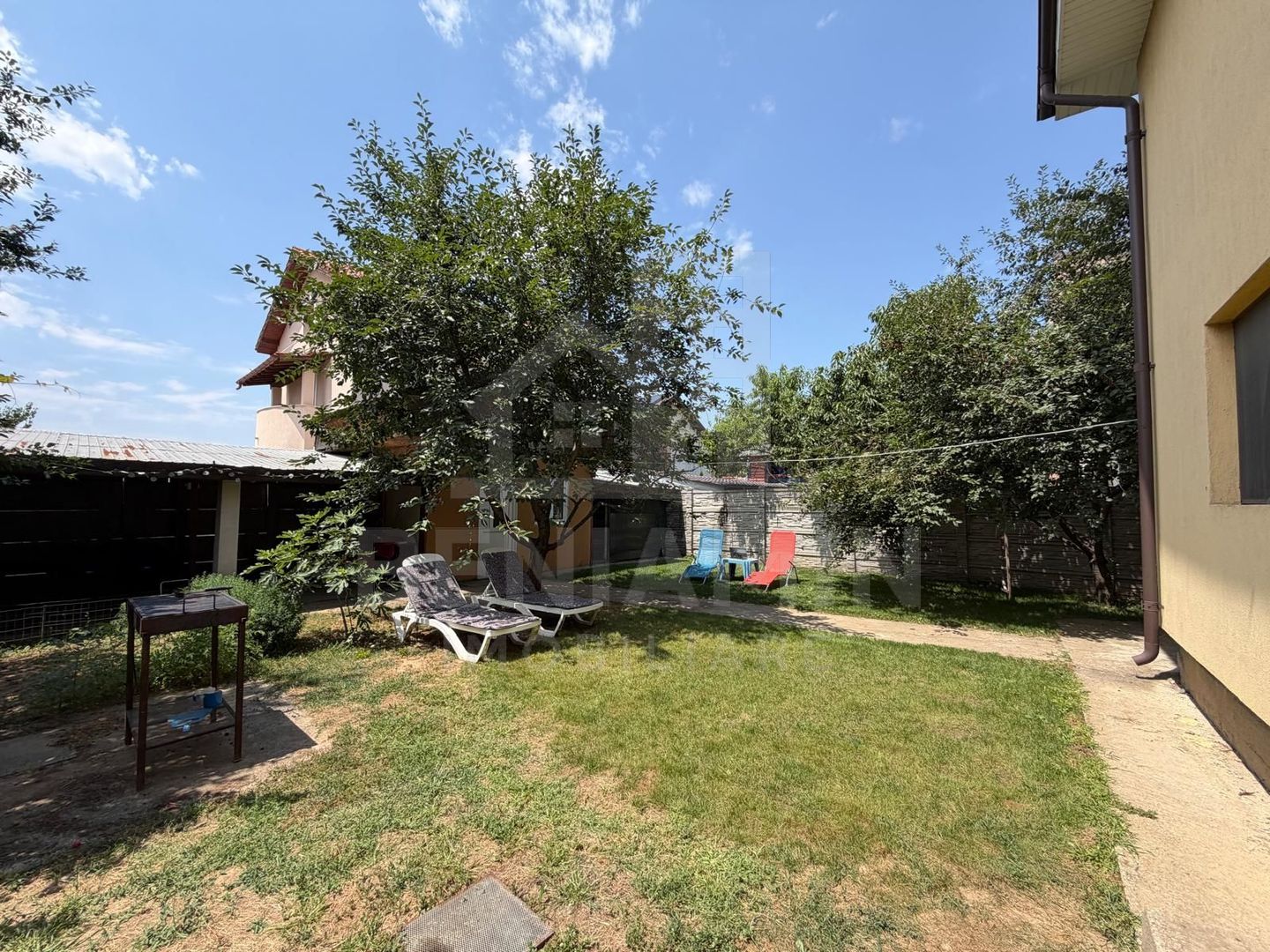 Casa moderna 5 Dormitoare 524mp teren Bariera Valcii -mobilata - Poză 8