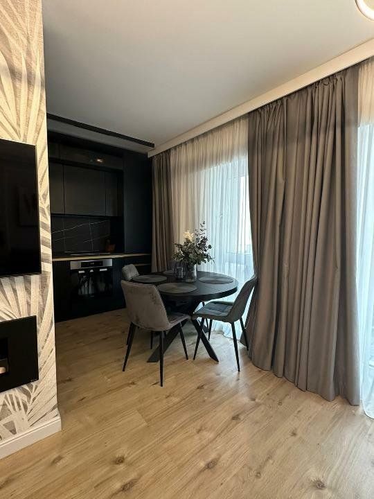 Apartament 3 camere lux cu loc dublu de parcare - Poză 8