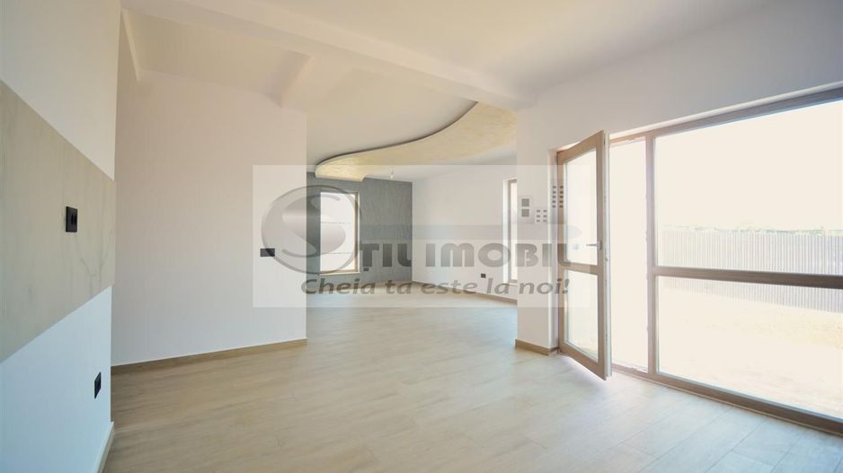 Vila plan parter - Popas Pacurari - Poză 2