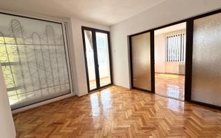 Casa cu 5 camere de inchiriat langa Parcul Regina Maria - Poză 17